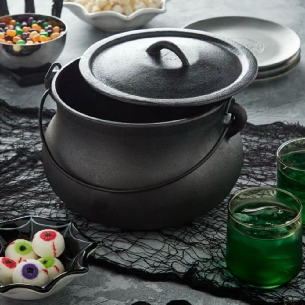 Cast Iron Cauldron Pot with Lid and Bail Handle - Black